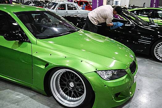 В России значительно выросли продажи премиальных машин