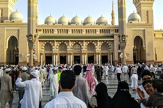 Власти Саудовской Аравии разрешили паломникам из Катара въезд в страну