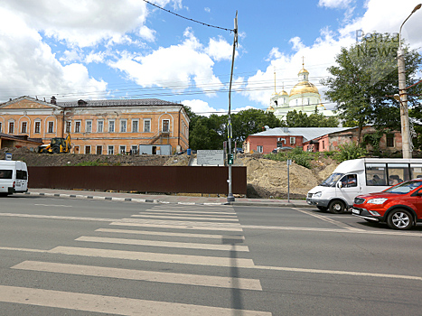 В историческом центре Пензы начали строить лестницу к собору