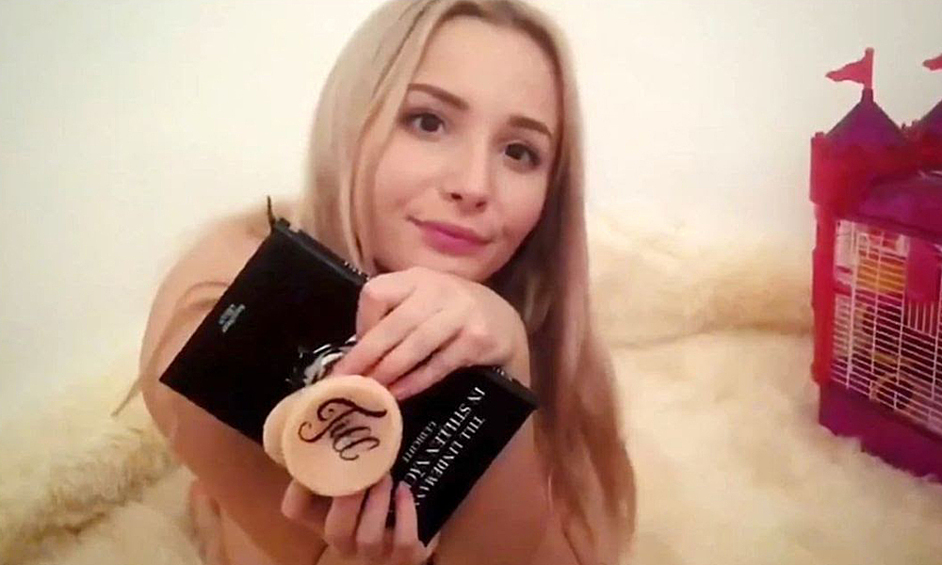 девушки из клипа рамштайн. тилль линдеманн тилль зе энд.