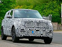 В Сети показали фотографии нового Range Rover около Нюрбургринга