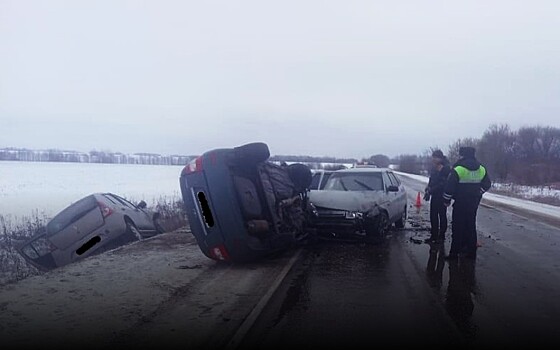 В Старожиловском районе рязанка на «Приоре» спровоцировала ДТП с двумя погибшими