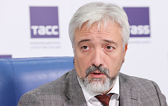 Примаков: молодые соотечественники в СНГ являются послами российских ценностей