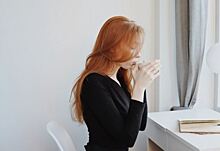 Нутрициолог Мансурова заявила, что чай с молоком повышает работоспособность