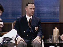 Как Джон Леннон снялся в сцене «Форреста Гампа» через 14 лет после смерти