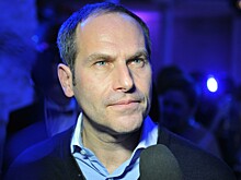 Уехавший из России комик ответил на обвинения в «переобувании»