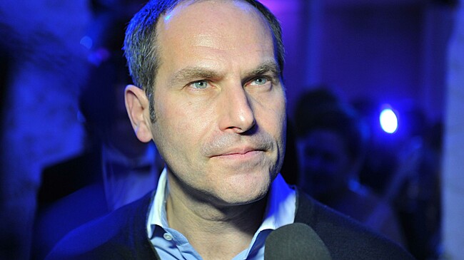 Уехавший из России комик ответил на обвинения в «переобувании»