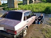 Автопляж. Любителей помыть машину у водоемов Рязани ждет крупный штраф