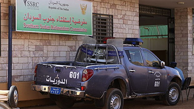 В Судане применили слезоточивый газ против митингующих
