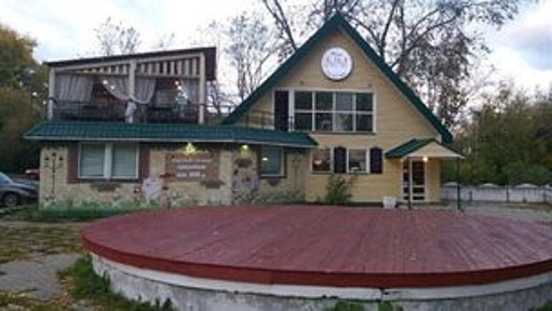          Приговоренное к сносу кафе, сгорело       