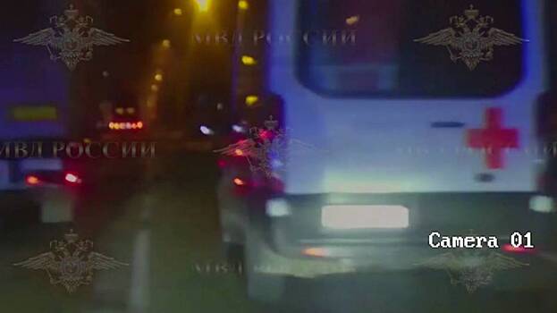 Пьяный волгоградец угнал машину скорой помощи и устроил гонки с полицией