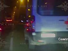 Погоню за пьяным угонщиком машины скорой помощи устроили в Волгограде