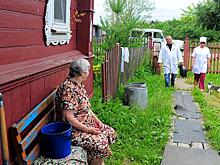 «Халат есть? Значит, доктор»: На селе больных начнут лечить фельдшеры с акушерами