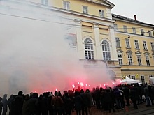 "Люди... выломали дверь": что происходит во Львове