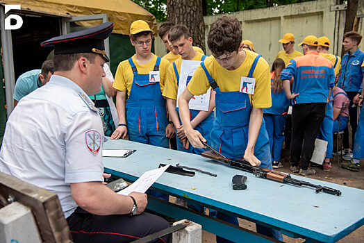 Военную игру для воспитанников эколагеря провели в Балашихе