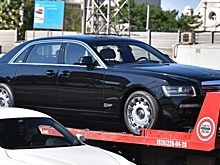 ЗИЛ, Rolls-Royce или гибрид: в Москве заметили странный автомобиль