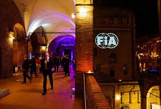 FIA изменила организационную структуру Формулы 1