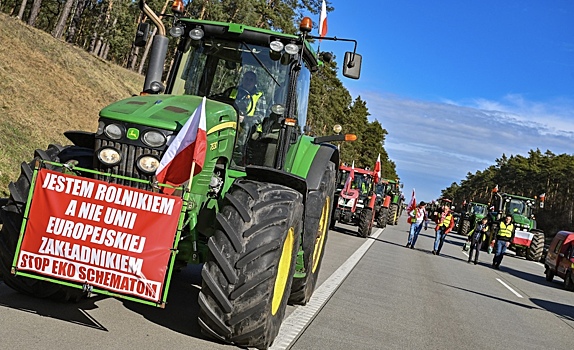 Протестующие польские фермеры готовятся к «Маршу на Варшаву»