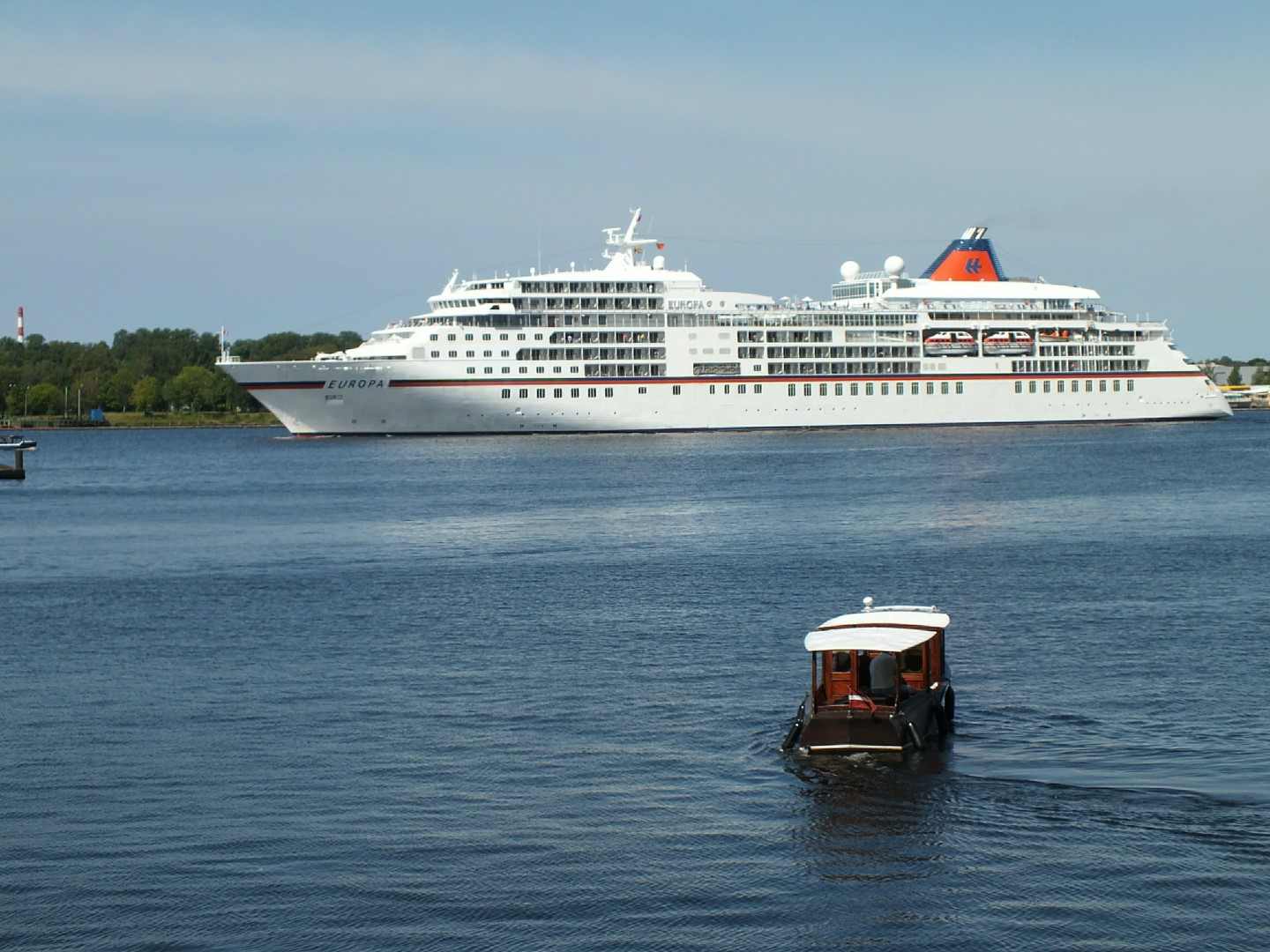 Стала известна судьба объявивших голодовку на круизном лайнере россиян