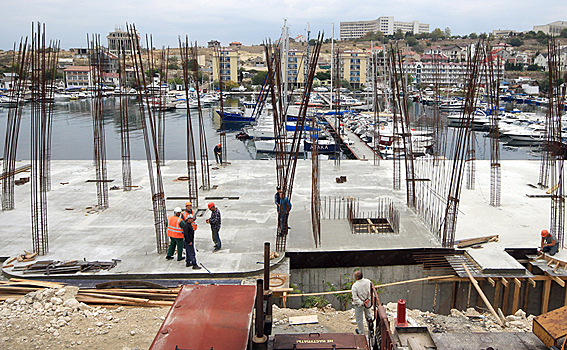 Строительная вакханалия в городе русской славы