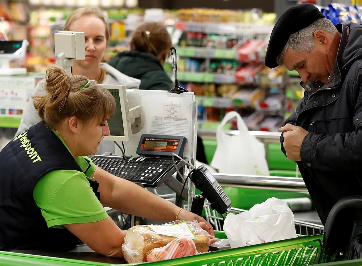 Власти Белоруссии рассказали о проблемах с продуктами в Минске