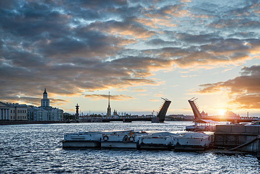 «Дорога жизни», бомбоубежище и монумент мирным жителям: места памяти блокадного Ленинграда