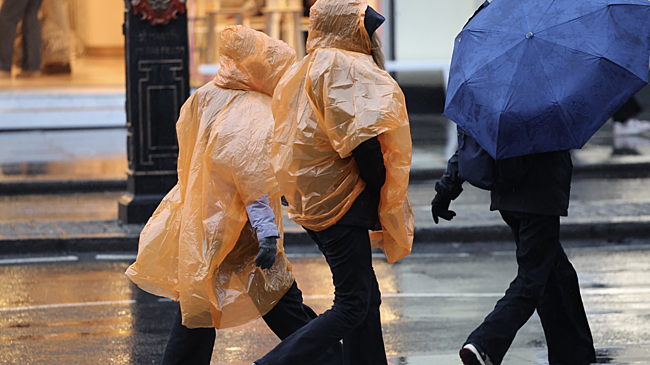 Циклон Горетти оставил сотни тысяч домов в Европе без света