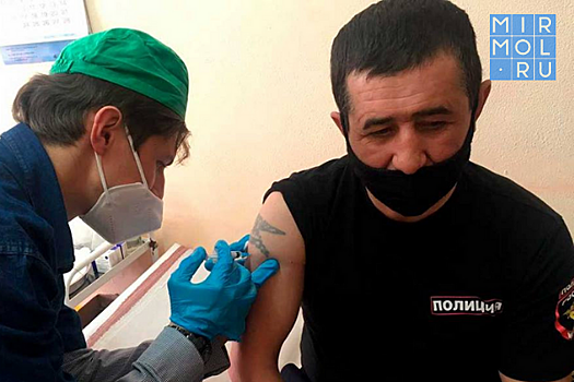 В Цунтинском районе более 800 человек прошли вакцинацию от коронавируса