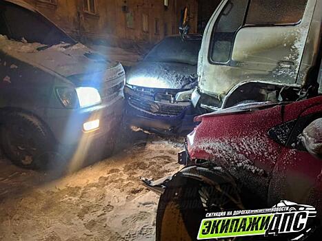 Три страшные аварии произошли во Владивостоке после снегопада