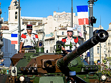 Monde: вопрос об отправке французских войск на Украину поднимается с лета