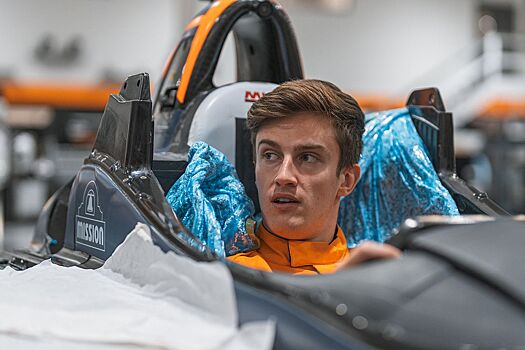 Команда «Макларен» в IndyCar уволила Тео Пуршера через месяц после объявления о контракте