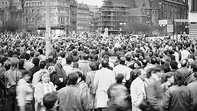 30 лет мирной революции в Германии: истории людей, без которых не пала бы Берлинская стена