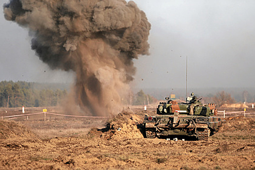 Политолог предупредил об опасности увеличения инфраструктуры НАТО на востоке