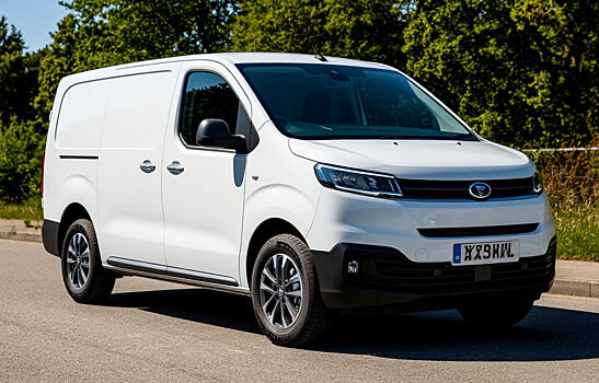 Kia запускает электрофургон PV5 на курортах Саудовской Аравии