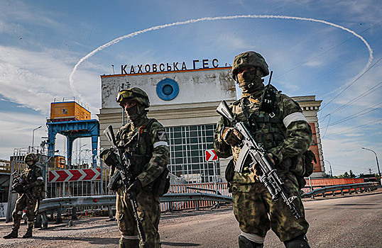 Жителей Херсонской области эвакуируют из-за угрозы удара по ГЭС