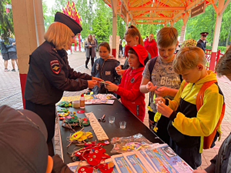 Сотрудники Госавтоинспекции в Тульской области провели мероприятие «Вагончик безопасности»