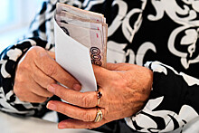 В России могут повысить пенсионный налоговый вычет