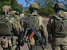 Ветеран СВО заступился за чиновника в шапке с флагом недружественной страны