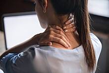 Назван простой метод избавиться от боли в шее