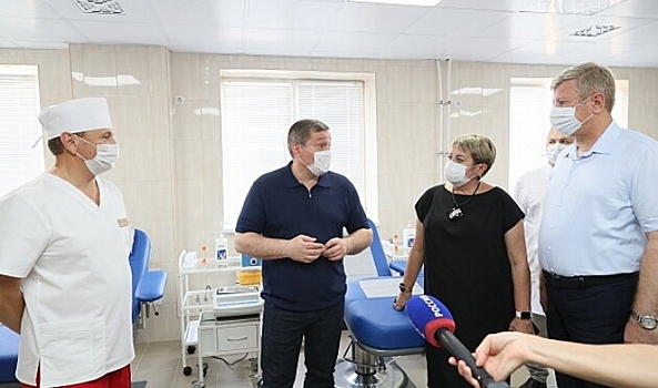 Андрей Бочаров анонсировал модернизацию службы крови в регионе