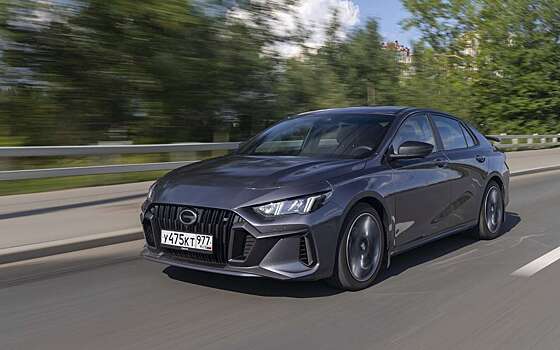 Регулируемый выхлоп и «пила» панели приборов — тест-драйв GAC Empow