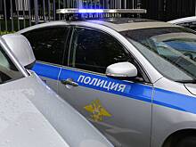 Мужчина взял в аренду два автомобиля и продал их