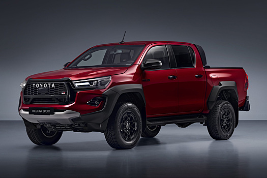 В Россию привезли экстремальную Toyota Hilux последнего поколения