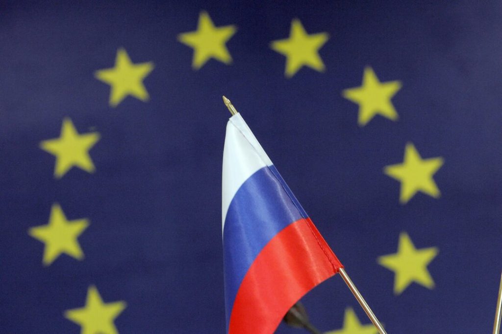 FT: санкции ЕС против РФ включат экспортный контроль над продукцией на 2,3 млрд евро