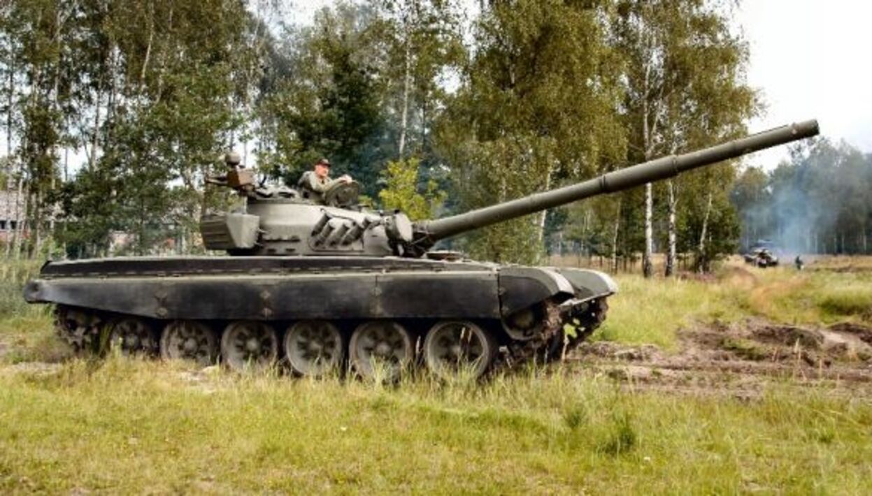 Т 72 м1. Танк т-72м1. Т-72m1. Т-72м1 чехия. T-72m1.