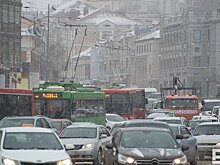 Пробки на дорогах столицы достигли девяти баллов