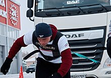 Силач из Красноярска установил рекорд России, отбуксировав 8-тонный грузовик