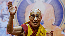 Россия внесет большой вклад в развитие мира и "покоя ума" - Далай-лама