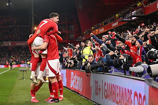 На бывшего владельца «Ноттингем Форест» совершено нападение в его доме — The Sun