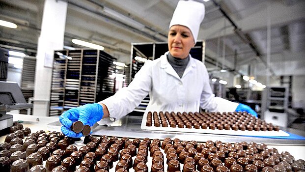 Украинцы скупают запрещенные российские конфеты